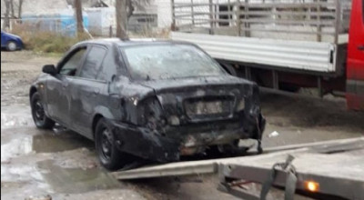 Și-a incendiat mașina, ca să nu i-o sechestreze polițiștii! - Photo
