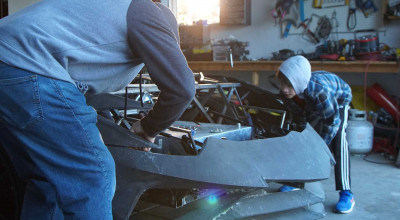 Lamborghini publică un video de Crăciun care te inspiră! Află ce cadou au primit, doi cei mai împătimiți fani ai mărcii - Photo