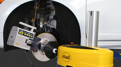 Cât de mult economisești și cât de mult riști, dacă nu schimbi discurile de frână ci le ”faci buza”, la rectificare! - Photo