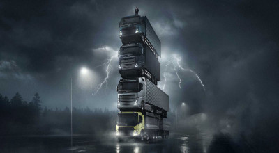 Nu este un truc, sunt patru camioane NOI de la Volvo, unul peste altul! (VIDEO) - Photo