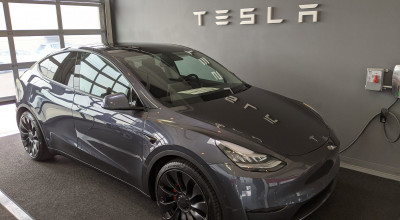 Un nou crossover de la Tesla și-a anunțat debutul! Model Y este disponibil acum pentru livrări - Photo