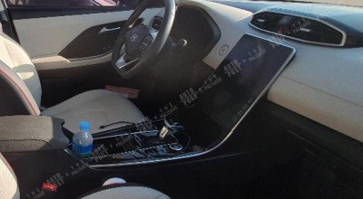 Viitorul Hyundai Santa Fe facelift, surprins cu un interior în stilul noului Mercedes-Benz S-Class W223 - Photo