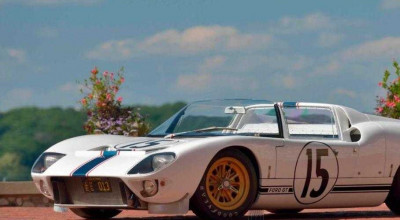 A fost scos la licitație unicul Ford GT Roadster, participant al cursei 24 Hours of Le Mans! - Photo