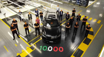 Lamborghini a construit modelul Urus cu numărul 10.000! Mașina aniversară a fost comandată de un client din Rusia - Photo