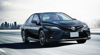 Toyota dezvăluie Camry Black Edition, în cinstea celor 40 de ani de la apariția primei versiuni! - Photo