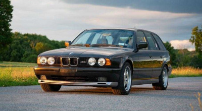 A fost scos la vânzare exclusivistul BMW M5 Touring E34! Modelul a fost produs într-un număr total de numai 891 de exemplare - Photo