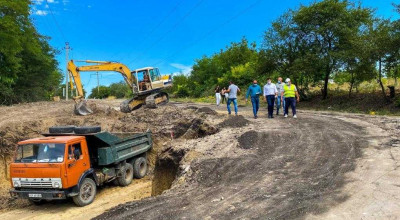 În comuna Stăuceni au început lucrările de reconstrucție a trei străzi. Costul lucrărilor este de 12.1 milioane de lei - Photo