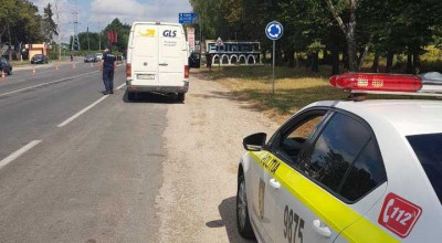 Peste 600 de conducători au fost trași pe dreapta de ofițerii INSP. Polițiștii au scris 67 de procese verbale și au împărțit 167 de puncte de penalizare - Photo