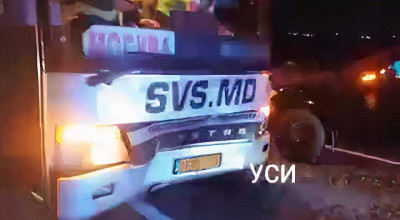 Un autocar de pe linia Moscova - Ciadîr-Lunga a fost implicat într-un accident în apropierea orașului ucrainean Odesa - Photo