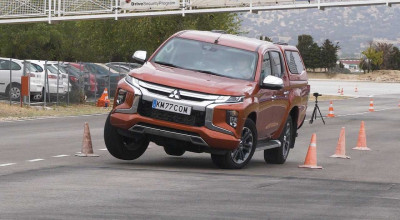 (VIDEO) Vezi cum NU s-a descurcat Mitsubishi L200 cu Testul Elanului - Photo