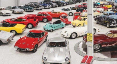 Colecția de 240 de mașini a unui escroc din SUA a fost vândută cu 44.4 milioane de dolari! - Photo