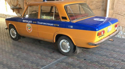 În Chișinău a fost scos la vânzare un VAZ-2101 al miliției sovietice moldovenești. Prețul nu este deloc modest - Photo