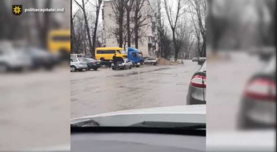 (VIDEO) Cinci indivizi, reținuți pentru furt: evacuau automobilele, apoi le duceau la fier uzat - Photo