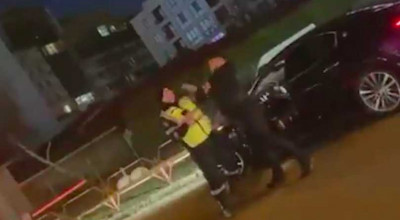 (VIDEO) Noi imagini și reacția poliției pe seama conflictului dintre un polițist și șoferul unui Maserati - Photo