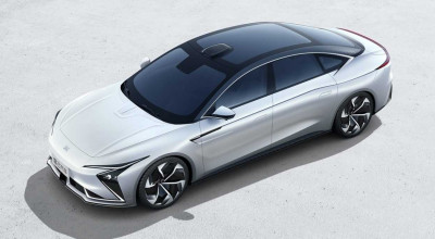 Corporația Alibaba dezvoltă propriul sedan electric, care va fi construit în parteneriat cu SAIC - Photo