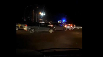 Un minor de 16 ani a luat mașina părinților și a nimerit într-un accident! În urma impactului o femeie a fost spitalizată - Photo