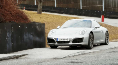 Poligonul cu gropi al celor de la Porsche pare inofensiv în comparație cu drumurile din Chișinău (VIDEO) - Photo