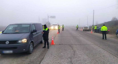 În acest weekend ofițerii INSP au împărțit 1.600 de amenzi șoferilor nedesciplinați - Photo