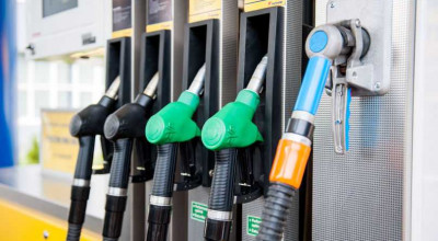 Petroliștii au fost deconspirați! De o lună plătim cu 2.2 lei mai mult pentru benzină și cu 1.8 lei pentru diesel - Photo