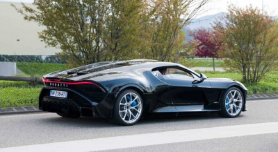 Cel mai scump Bugatti a fost surprins pe drumurile publice din Franța - Photo