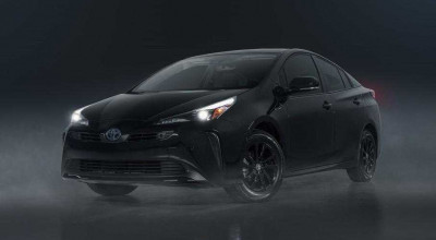 Toyota lansează a unsprezecea versiune specială Prius numită Nightshade! - Photo