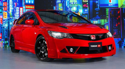 Această Honda Civic specială se vinde pentru 90.000 de lire sterline, chiar dacă are 14 ani! - Photo