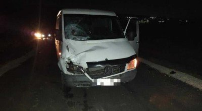 Accident tragic la Ialoveni! Un minor care se deplasa cu bicicleta a fost lovit mortal de un microbuz - Photo