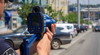 Știai că radarul are o limită de viteză de 320 km/h? Află și de la ce distanță te poate înregistra - Photo