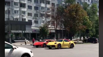 Curse ilegale pe străzile din Chișinău: Lamborghini versus Porsche! (VIDEO) - Photo