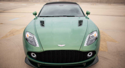 Unul din cele 99 de exemplare Aston Martin Vanquish Zagato Volante a fost scos la licitație cu doar 19 km parcurși! - Photo