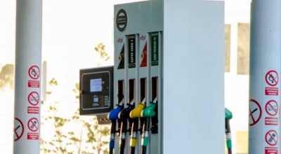 Șeful ANRE spune că după vechea metodă de plafonare benzina ajungea acum la 23 de lei! - Photo