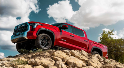 Toyota lansează o nouă generație pentru modelul Tundra în două versiuni! - Photo