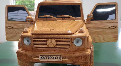 (VIDEO) Un vietnamez a realizat, din lemn, copia veridică a unui Mercedes G500 - Photo