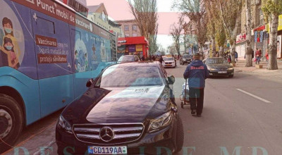 Un agent al INSP a fost lovit de o mașină a Ambasadei Ungariei, în preajma Pieții Centrale - Photo