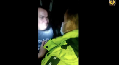 Un șofer din Comrat riscă închisoare, după ce a amenințat cu arma polițiștii ce vroiau să-i evacueze mașina! - Photo