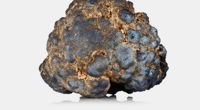 Producătorii auto vor putea fabrica baterii pe baza rocilor cu metale rare, care au fost găsite pe fundul Oceanului Pacific - Photo