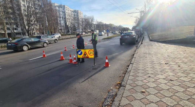 Pe bd. Dacia au început lucrările de amenajare a benzii dedicate pentru bicicliști - Photo