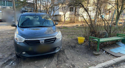 INSP anunță vânătoarea după șoferii care parchează neregulamentar, inclusiv pe spațiile verzi! - Photo