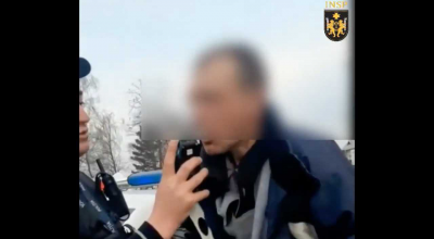 (VIDEO) A încercat să fugă de poliție, dar fără succes. Aparatul drager a arătat o concentrație de 1,34 mg/l alcool - Photo