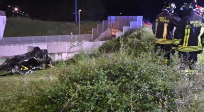 (VIDEO) Doi moldoveni au ars de vii în mașină, implicați într-un accident groaznic produs în Italia - Photo