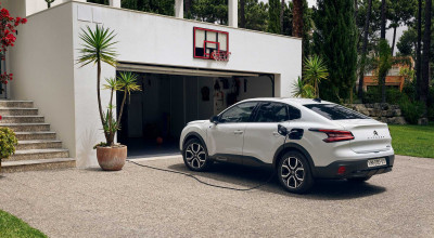 Citroen a publicat primele imagini și detalii referitoare la noul model C4 X - Photo