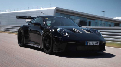 Porsche a publicat o nouă imagine teaser cu viitorul 911 GT3 RS - Photo