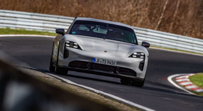 Porsche Taycan Turbo S stabilește un record absolut pentru mașinile electrice pe circuitul Nurburgring! (VIDEO) - Photo