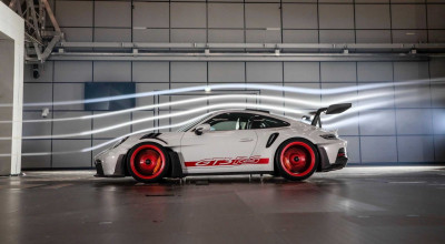 (FOTO) Porsche dezvăluie primele imagini și detalii referitoare la noul 911 GT3 RS - Photo