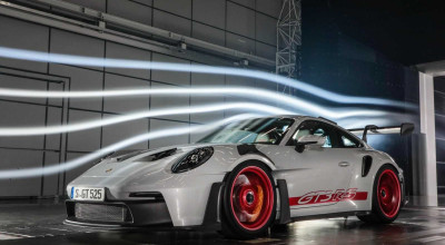 Porsche prezintă noul 911 GT3 RS, cu motor de 525 de cai putere și sistem DRS inspirat din Formula 1 - Photo