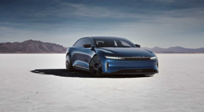 Lucid prezintă cel mai puternic sedan electric din lume! Noul Air Sapphire de 1.200 de cai putere vine să detroneze Tesla - Photo
