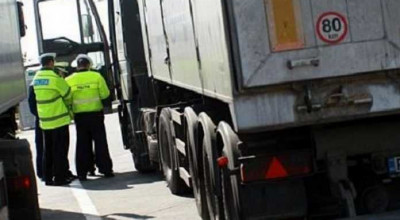 Șoferul unui TIR a provocat un acccident mortal după ce a condus peste 12 ore fără oprire! - Photo