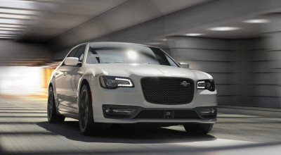 Chrysler anunță sold out pentru ediția de adio a lui 300C! - Photo