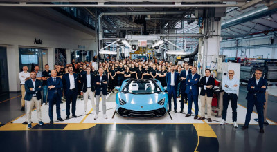 Lamborghini confirmă finalizarea producției lui Aventador - Photo