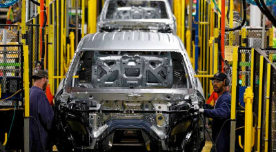 Din cauza crizei energetice, producția auto ar putea scădea cu 6.8 milioane de mașini pe an - Photo